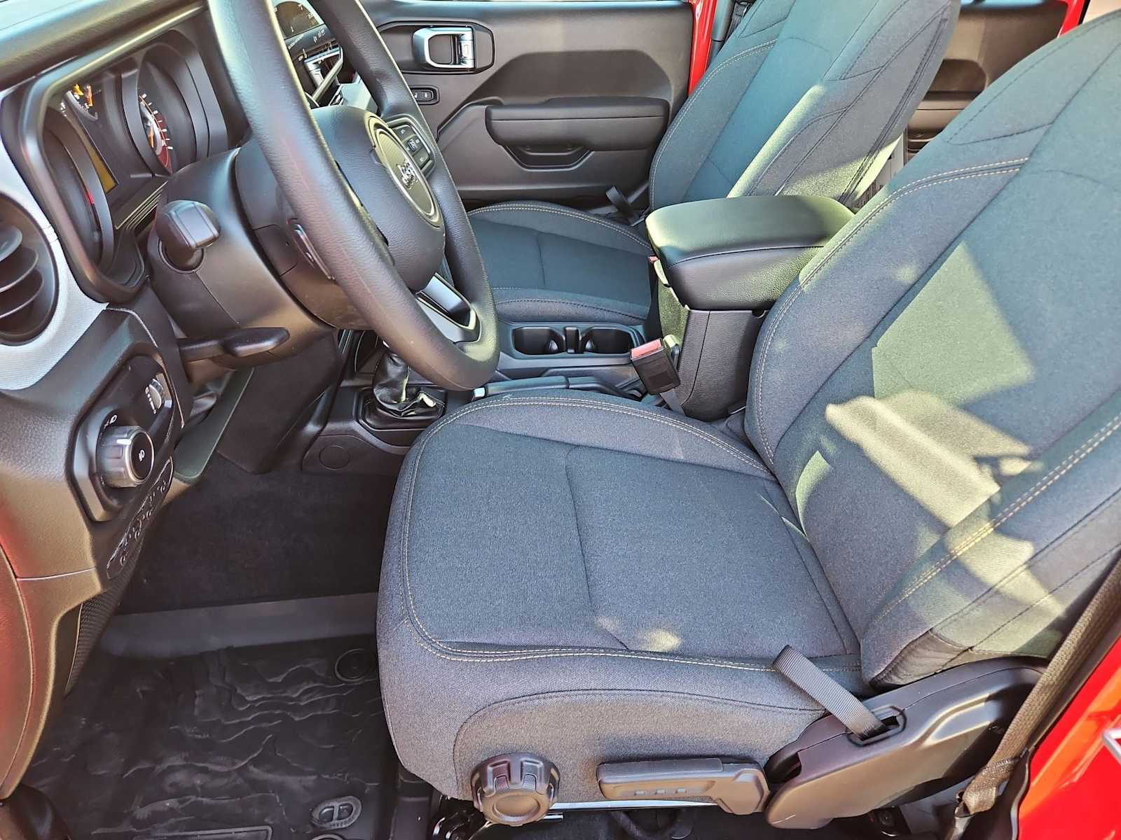 2026 Jeep Wrangler 4-Door Sport - Photo 16