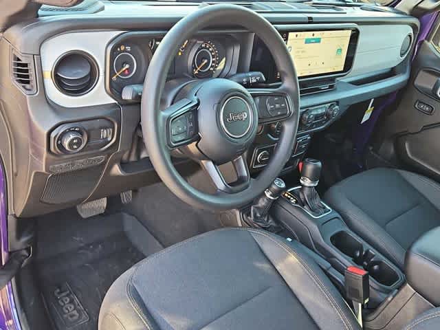 Thumbnail: 2026 Jeep Gladiator - 10