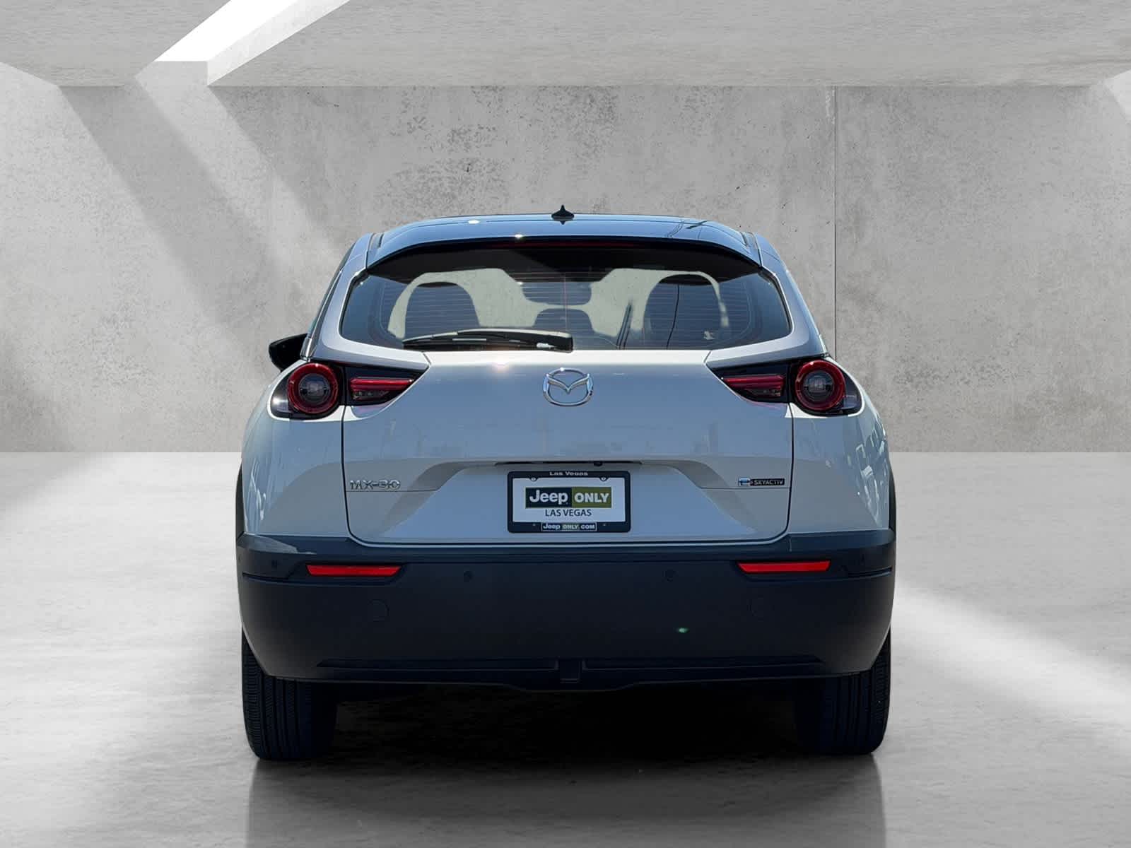 Thumbnail: 2022 Mazda MX-30 - 4