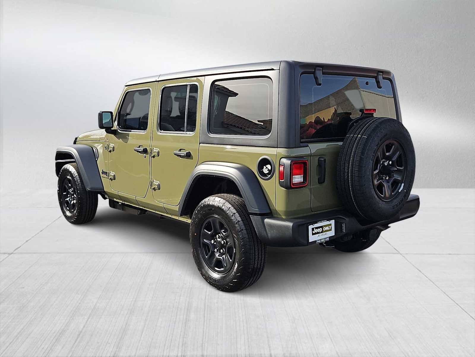 Thumbnail: 2026 Jeep Wrangler - 6