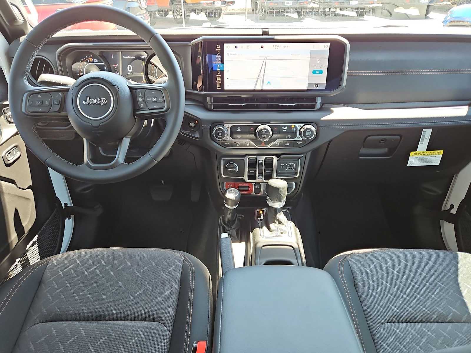 Thumbnail: 2025 Jeep Gladiator - 13