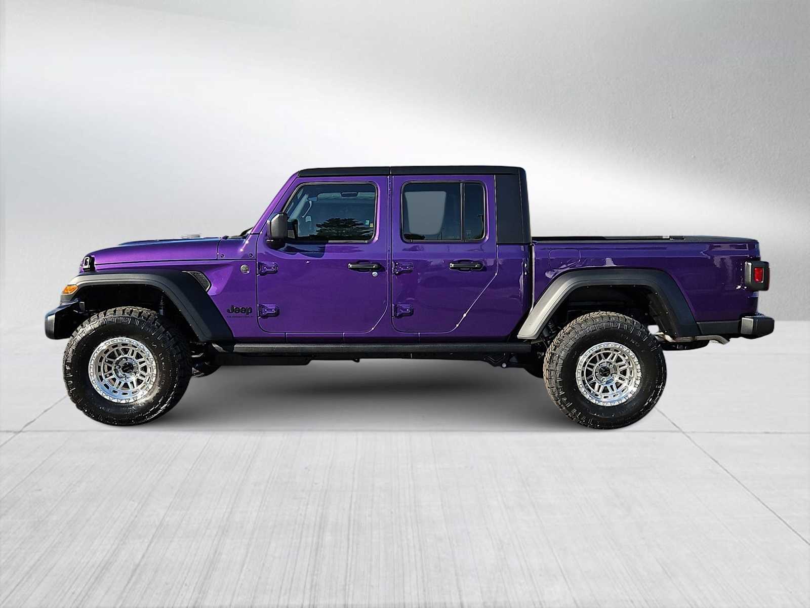 Thumbnail: 2026 Jeep Gladiator - 5