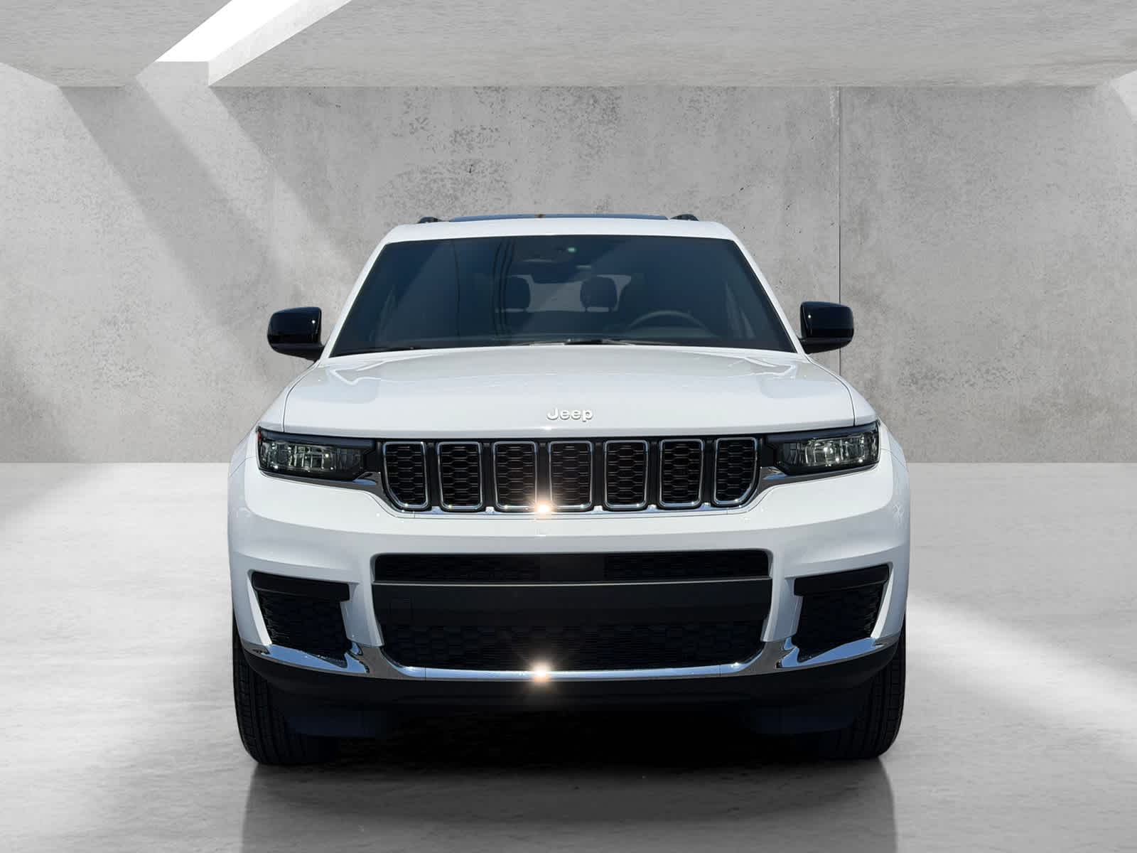 Thumbnail: 2026 Jeep Grand Cherokee L - 8