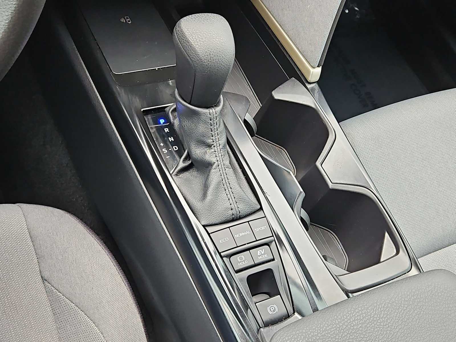 Thumbnail: 2025 Toyota Camry - 29