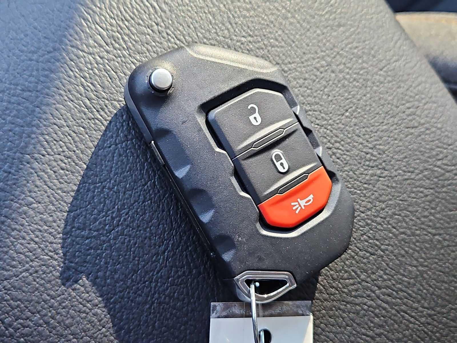 Thumbnail: 2026 Jeep Wrangler - 32