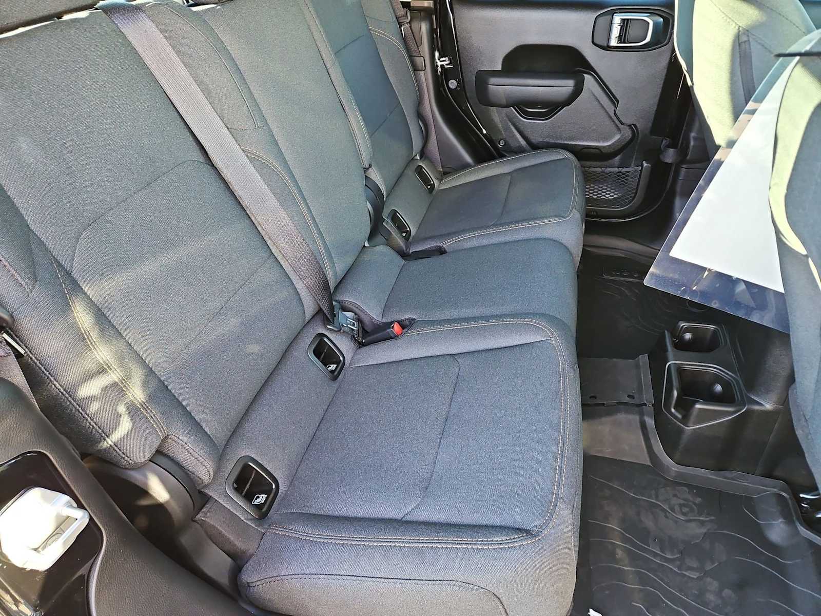 Thumbnail: 2026 Jeep Gladiator - 19