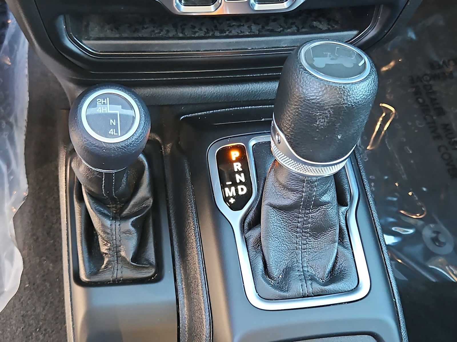 Thumbnail: 2023 Jeep Wrangler - 30