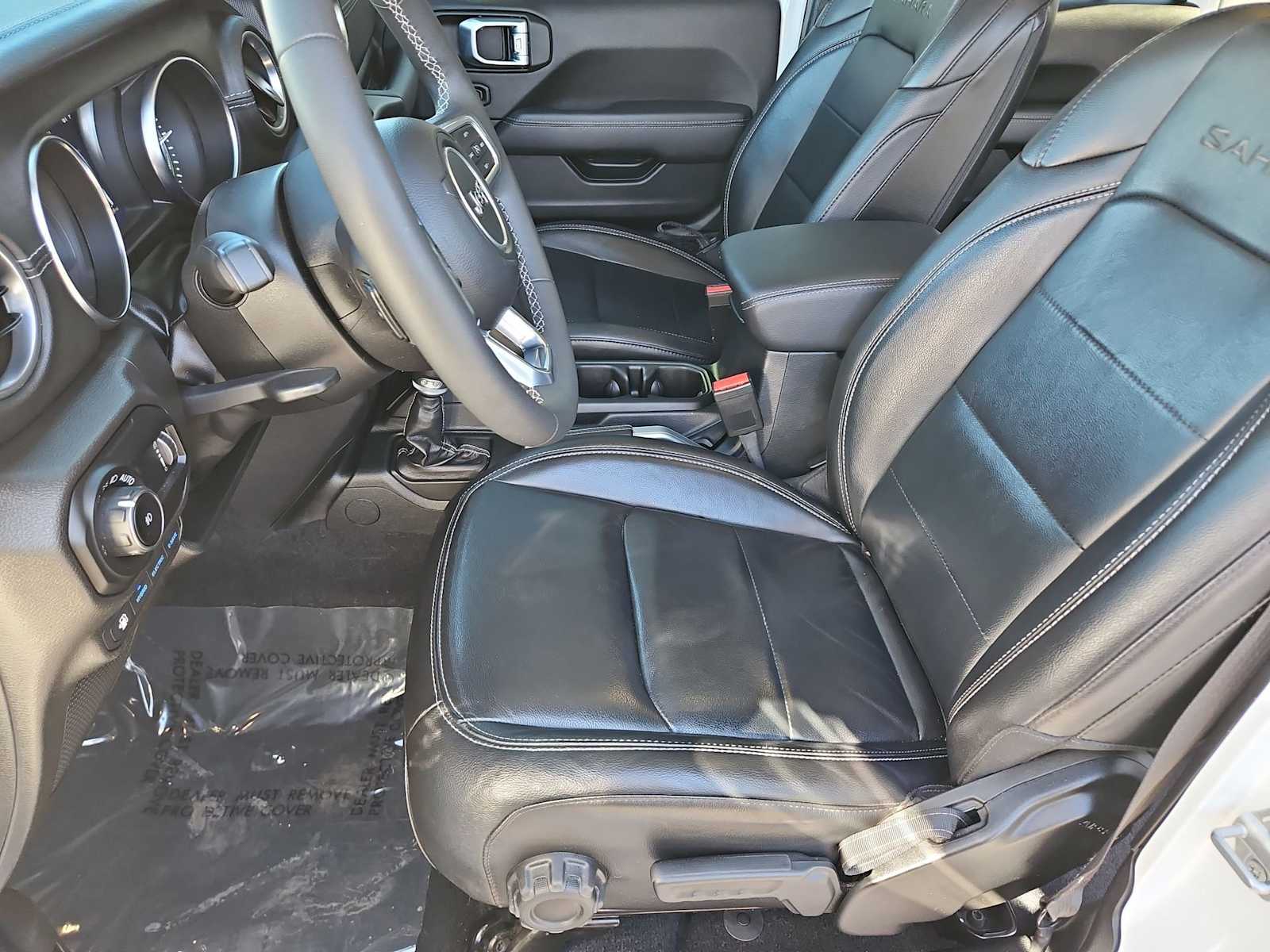 Thumbnail: 2023 Jeep Wrangler - 16