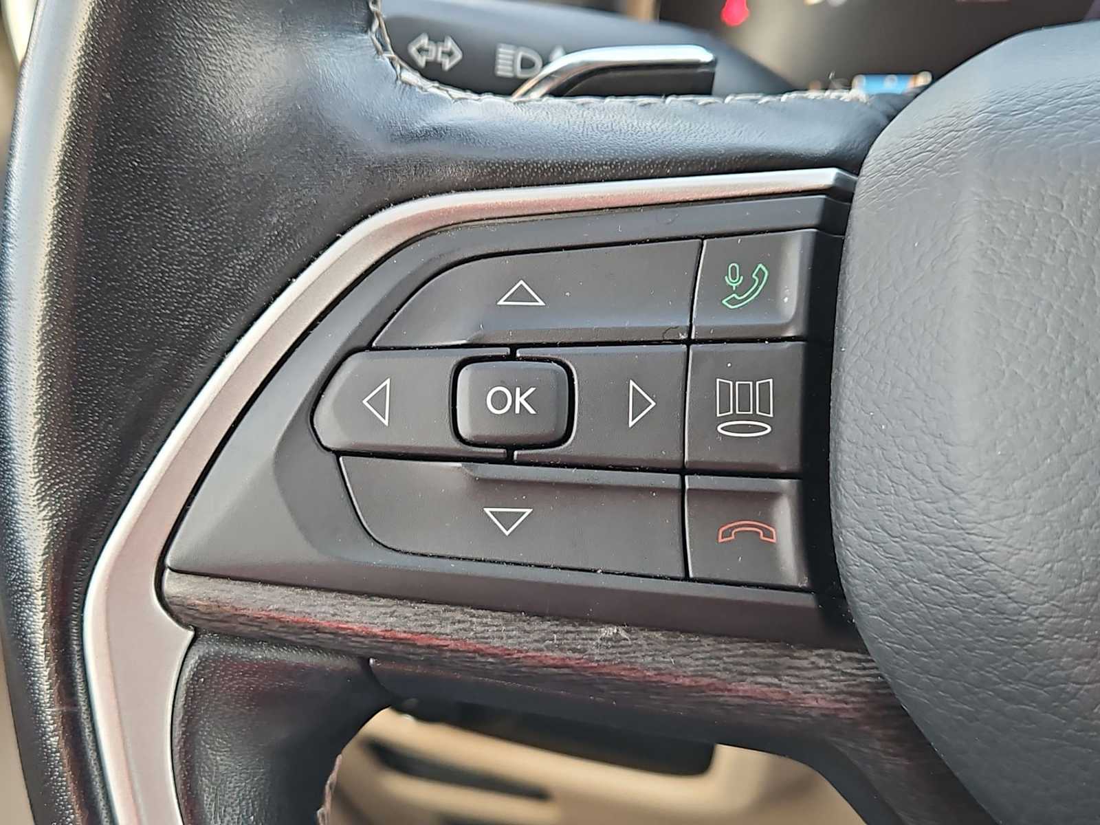 Thumbnail: 2021 Jeep Grand Cherokee L - 24