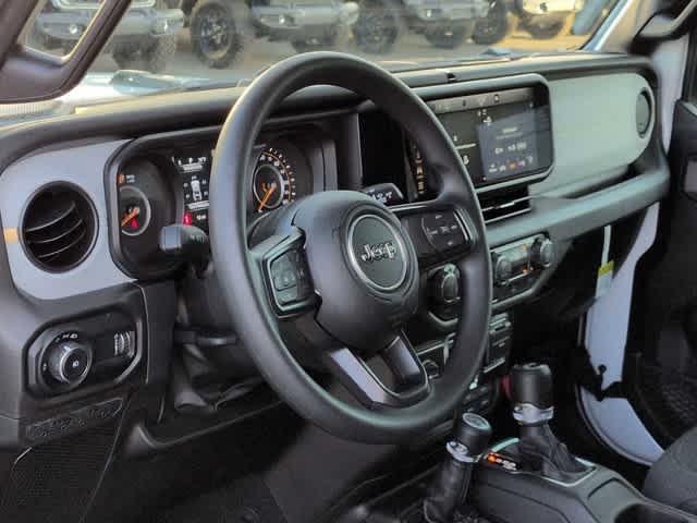 Thumbnail: 2026 Jeep Wrangler - 10