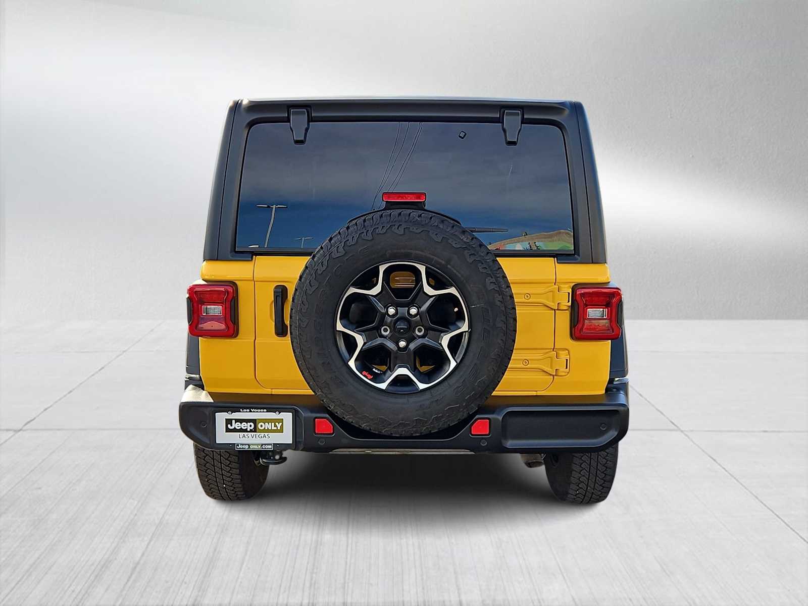 Thumbnail: 2021 Jeep Wrangler - 7