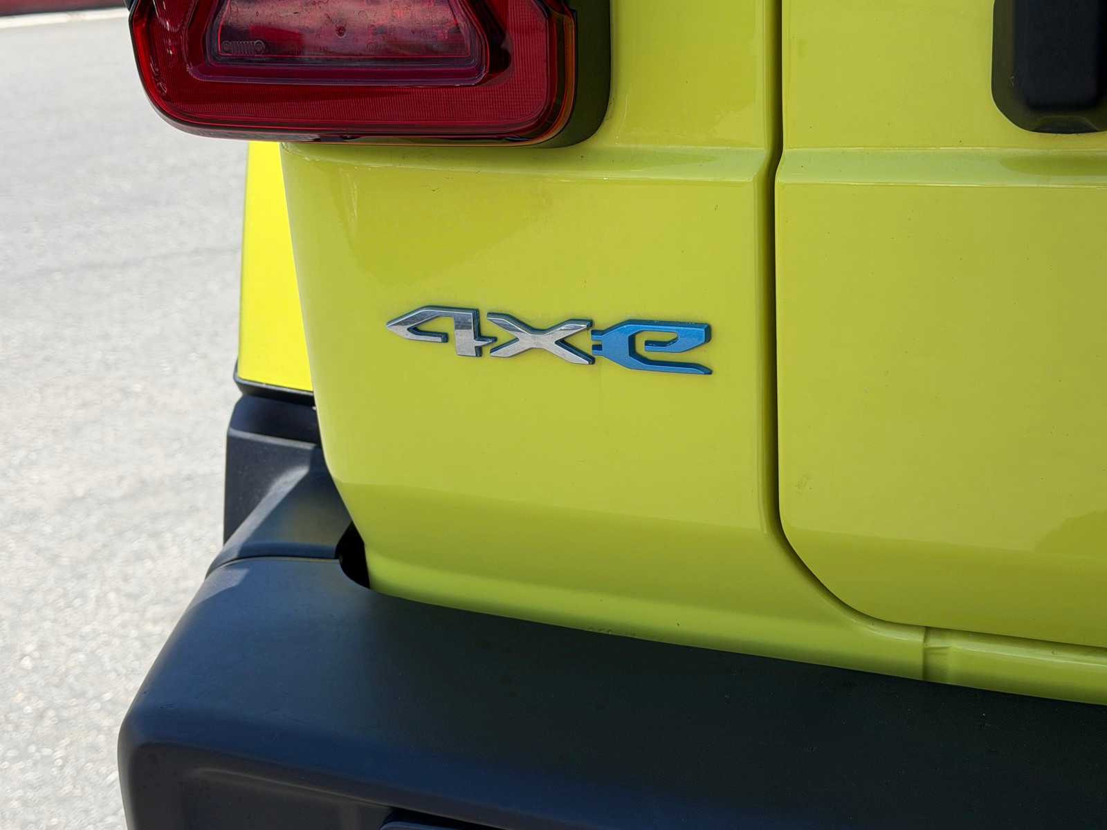 Thumbnail: 2023 Jeep Wrangler - 27