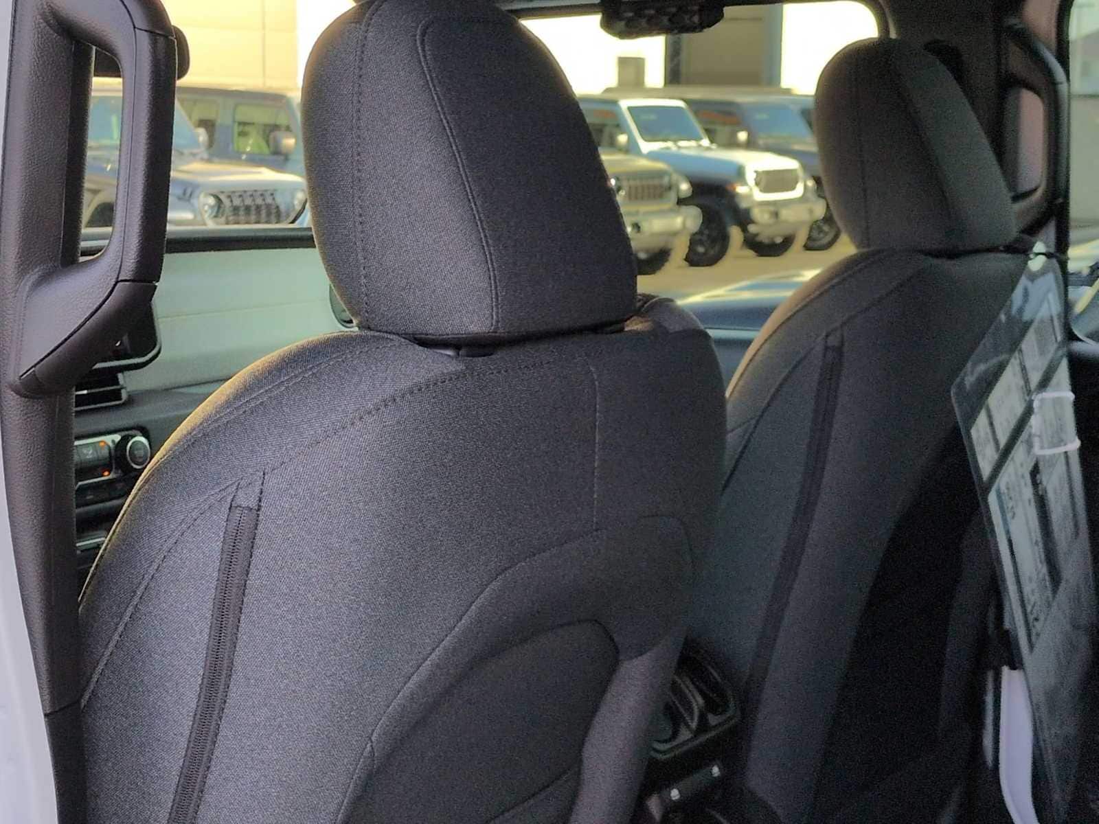 Thumbnail: 2026 Jeep Wrangler - 18