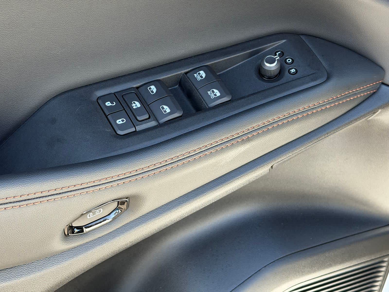 Thumbnail: 2026 Jeep Cherokee - 9