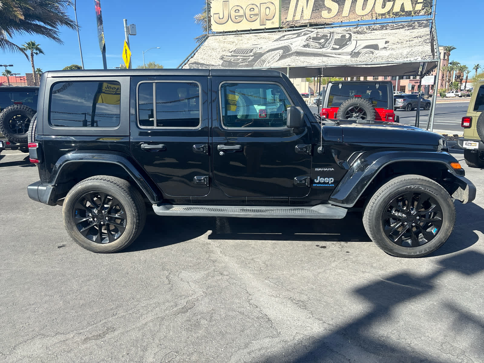 Thumbnail: 2023 Jeep Wrangler - 4