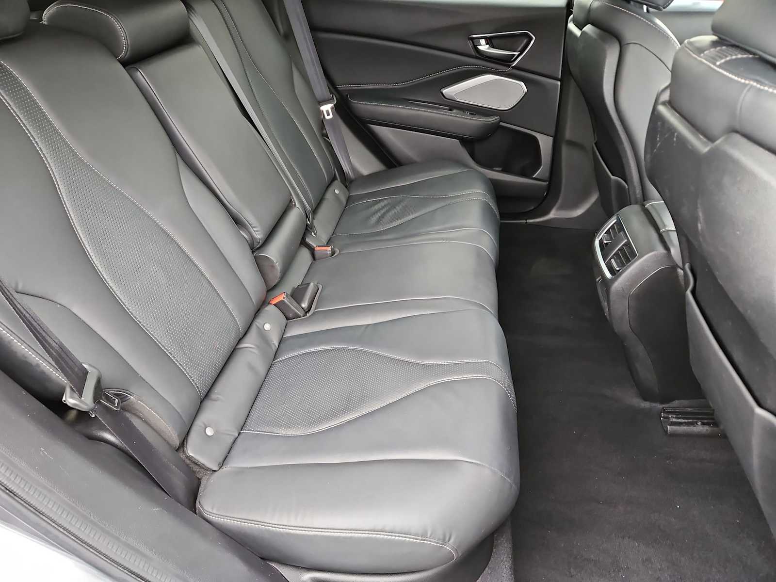 Thumbnail: 2022 Acura RDX - 21