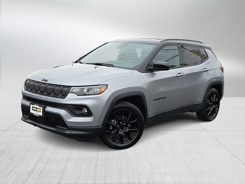 Used 2022 Jeep Compass Altitude SUV