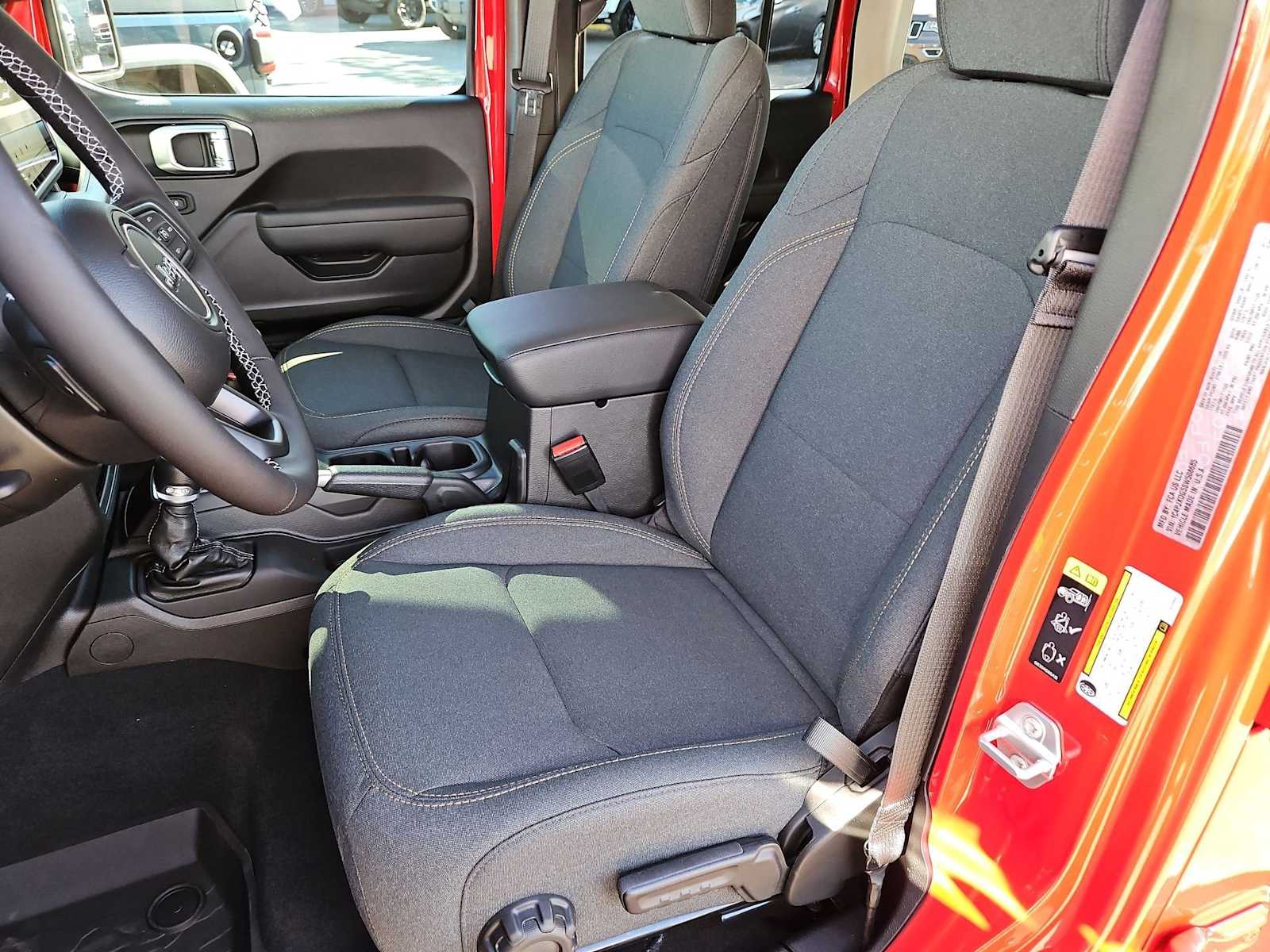 Thumbnail: 2025 Jeep Wrangler - 14