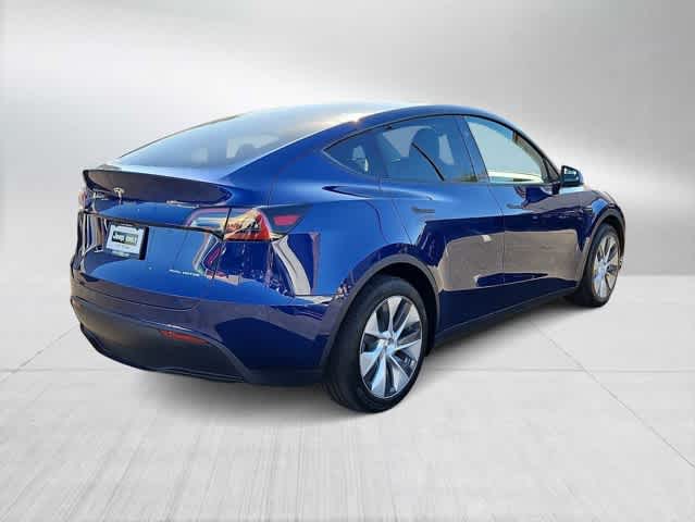 Thumbnail: 2024 Tesla Model Y - 8