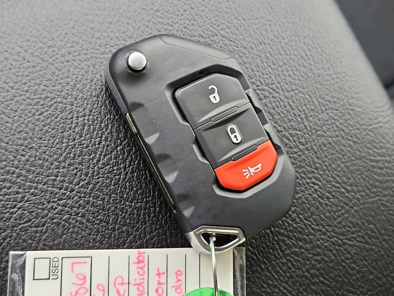 Thumbnail: 2026 Jeep Gladiator - 32