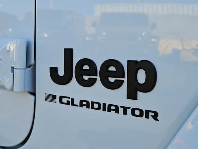 Thumbnail: 2026 Jeep Gladiator - 12