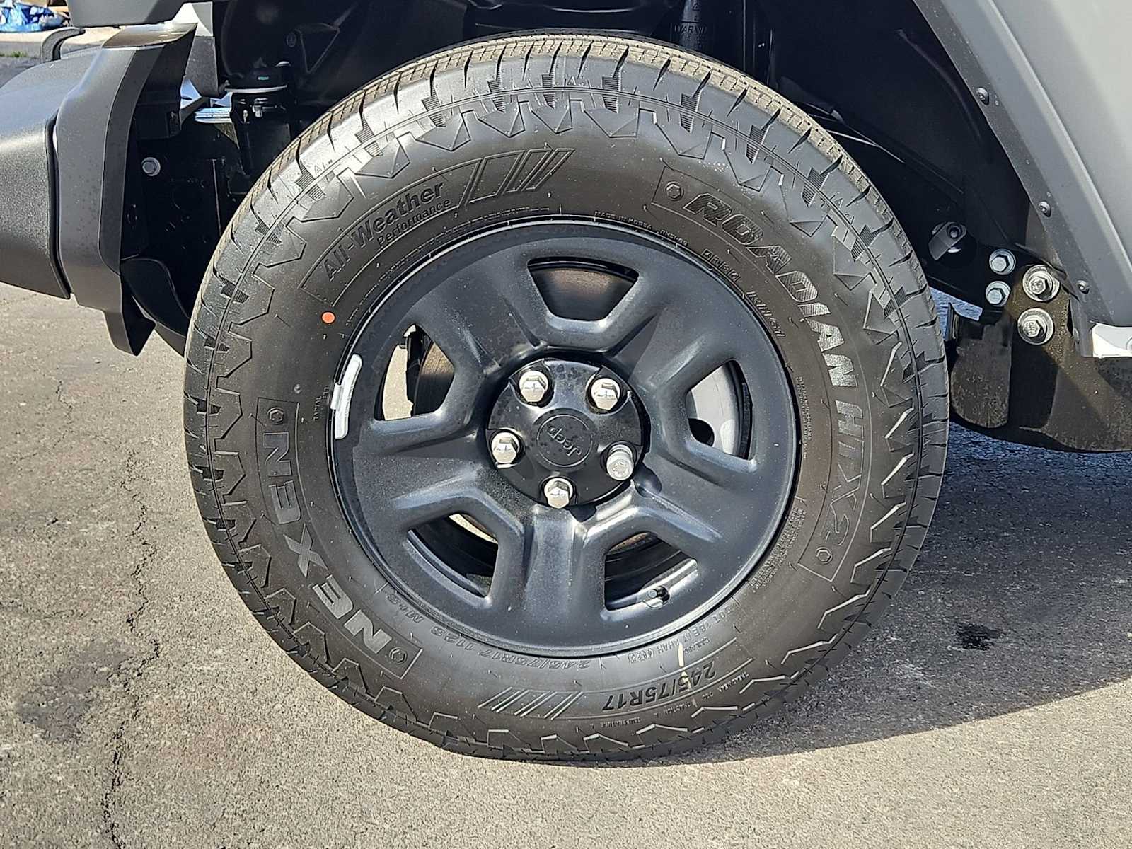 Thumbnail: 2026 Jeep Wrangler - 13