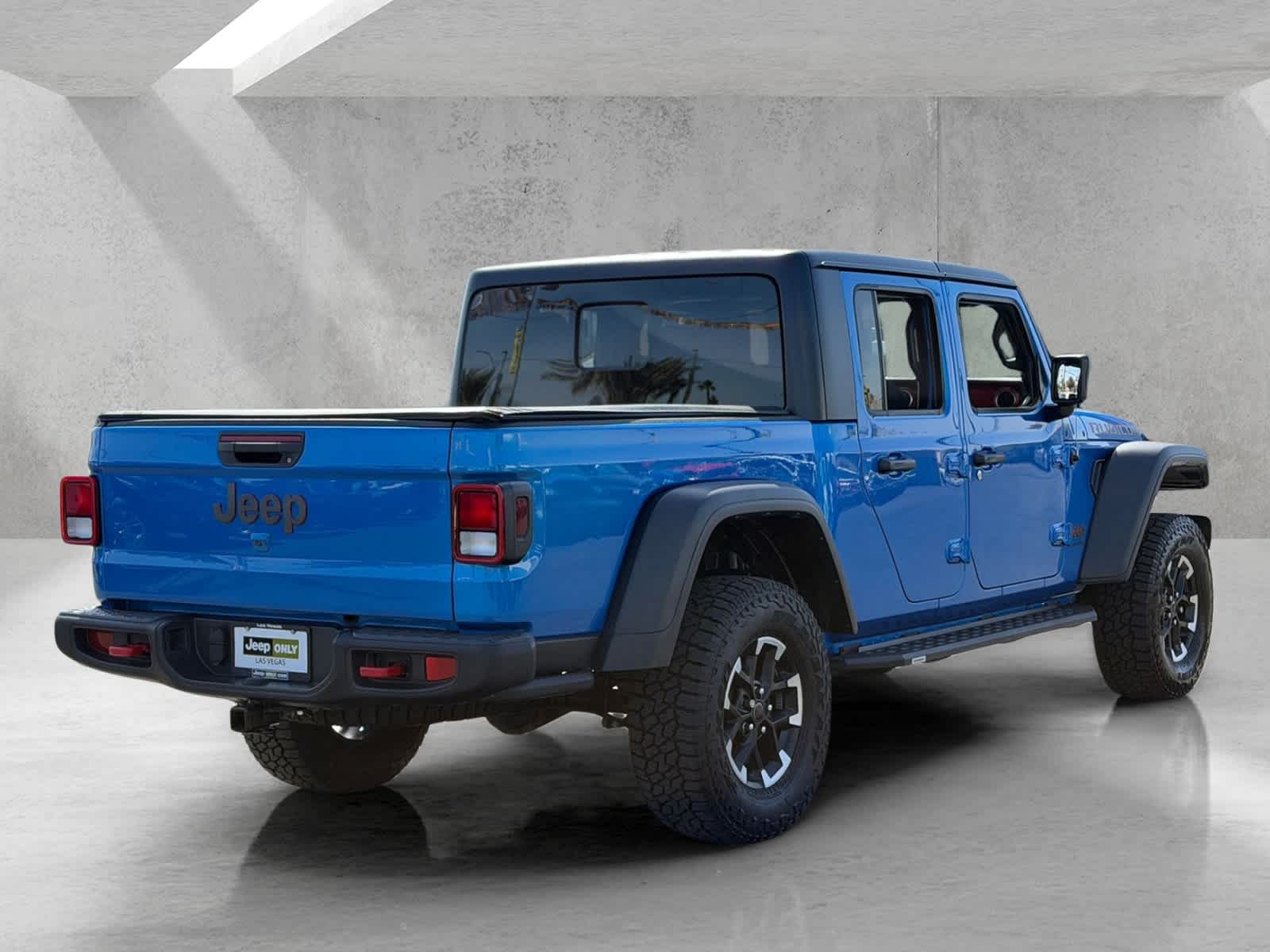 Thumbnail: 2023 Jeep Gladiator - 6