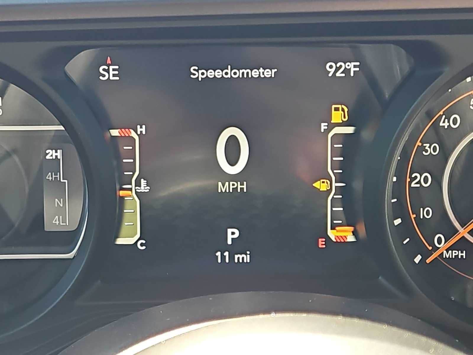 Thumbnail: 2025 Jeep Gladiator - 30