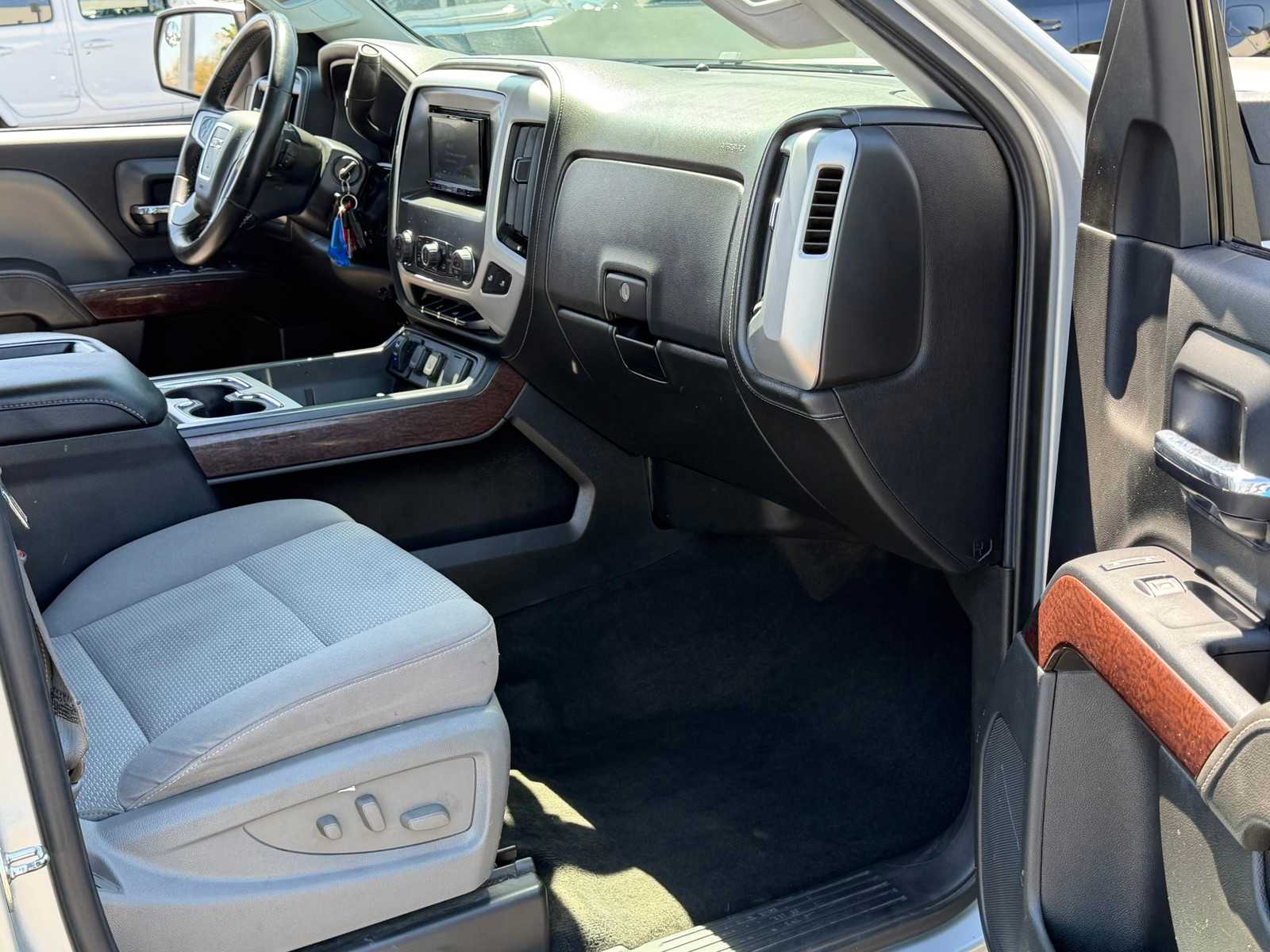 Thumbnail: 2015 GMC Sierra 1500 - 42