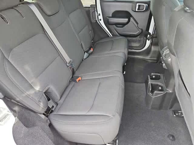 Thumbnail: 2021 Jeep Wrangler - 19