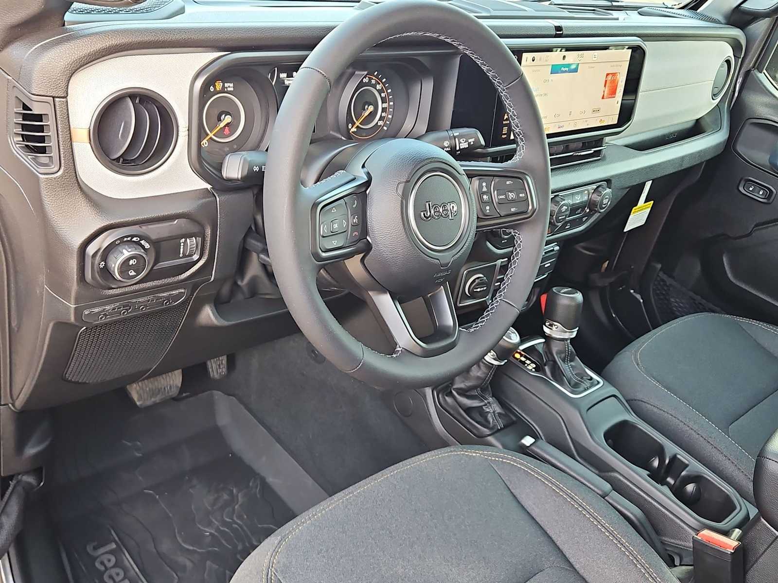 Thumbnail: 2026 Jeep Gladiator - 10