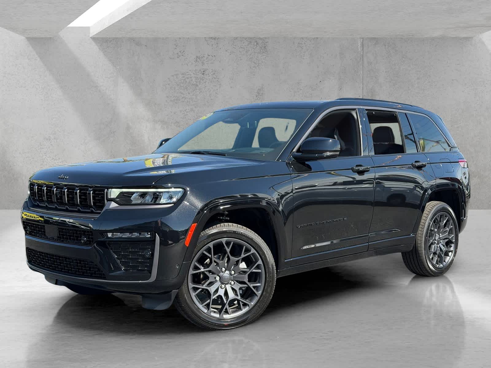 Thumbnail: 2026 Jeep Grand Cherokee - 1