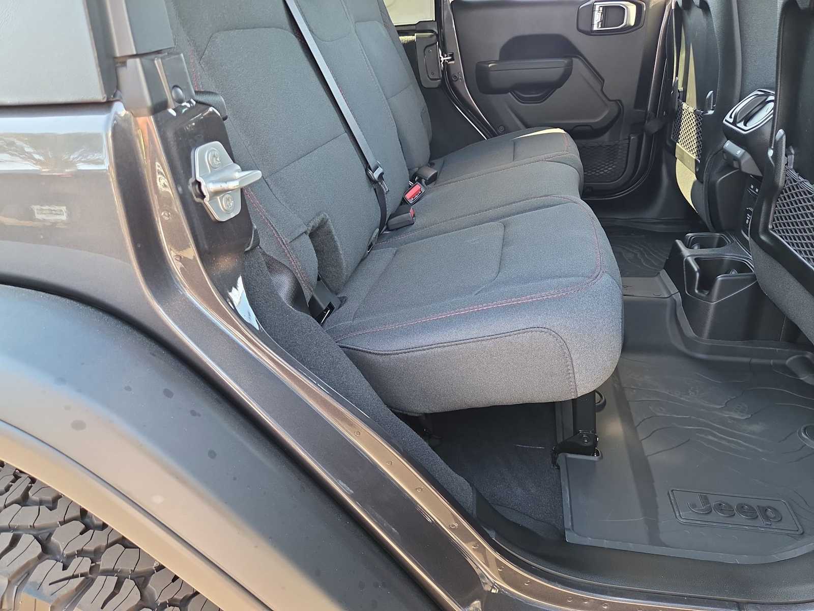 Thumbnail: 2025 Jeep Wrangler - 22