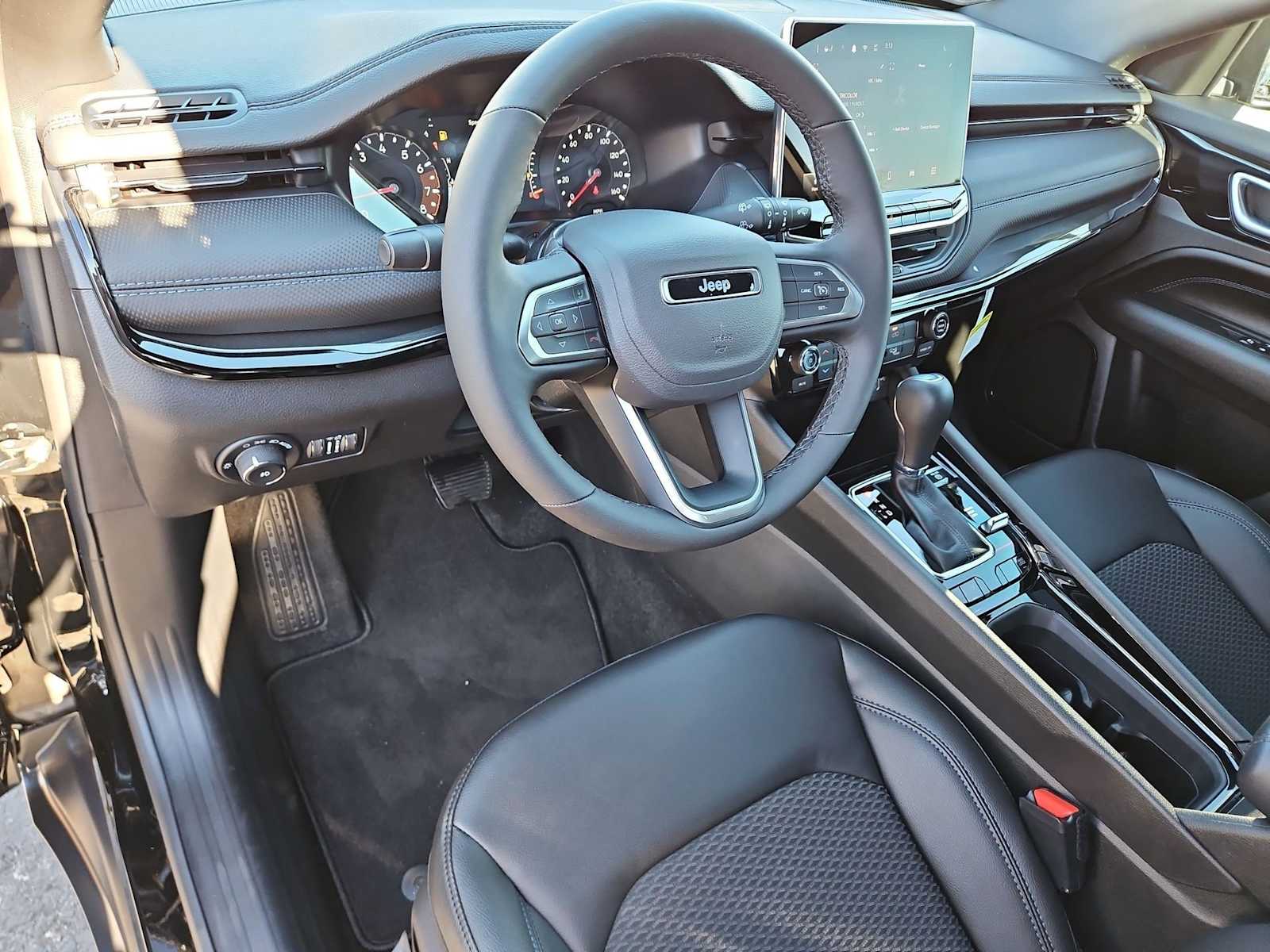 Thumbnail: 2026 Jeep Compass - 10