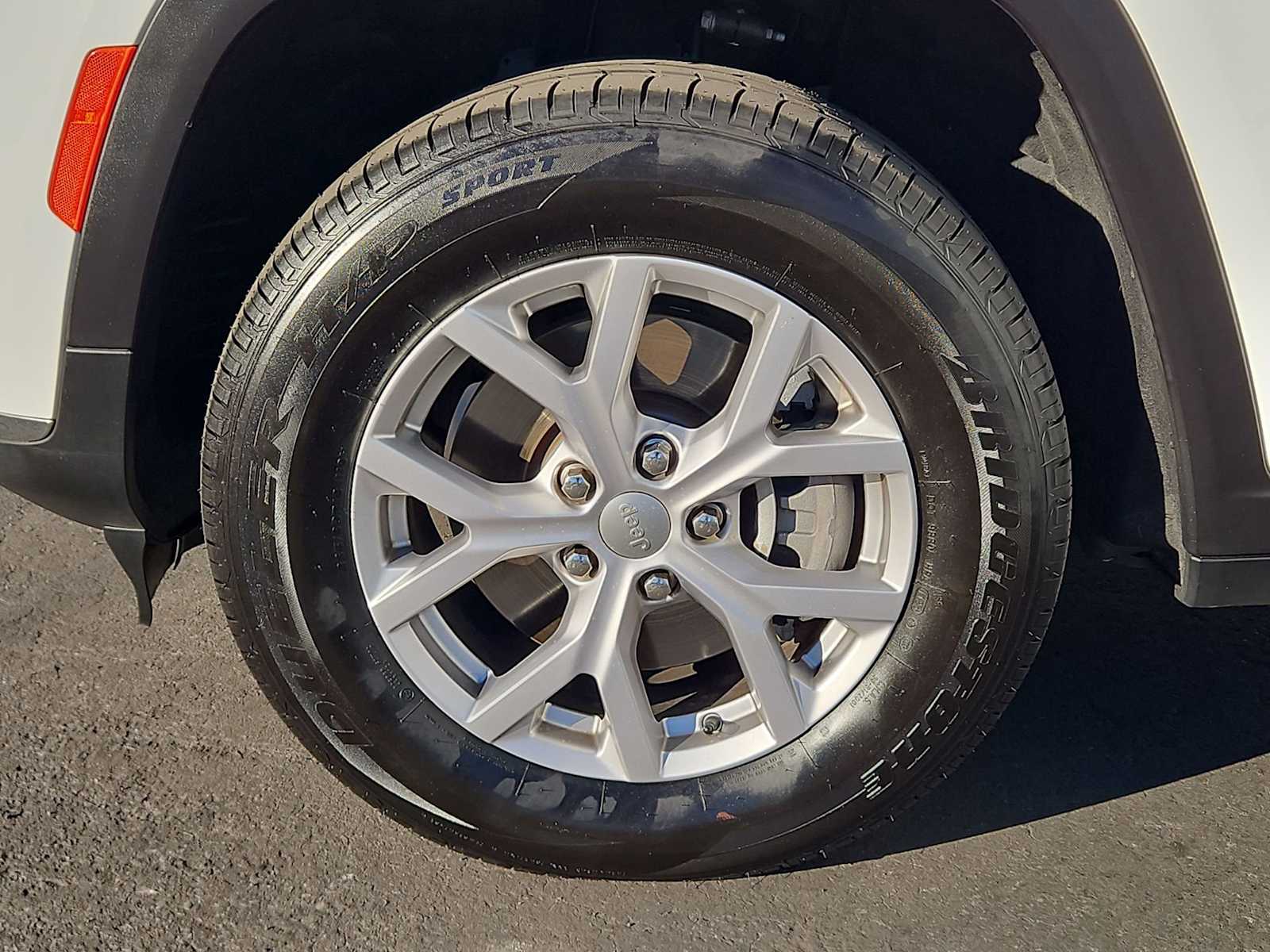 Thumbnail: 2021 Jeep Grand Cherokee L - 14