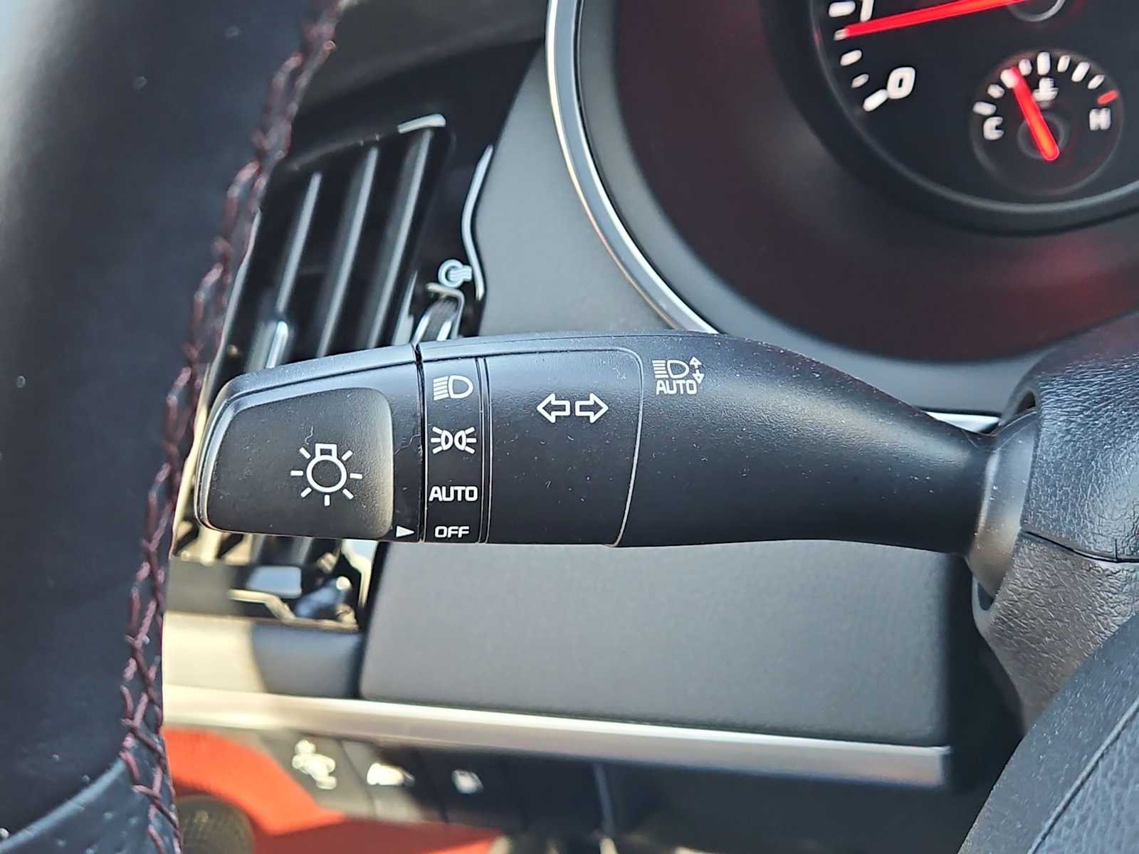 Thumbnail: 2022 Kia Stinger - 27