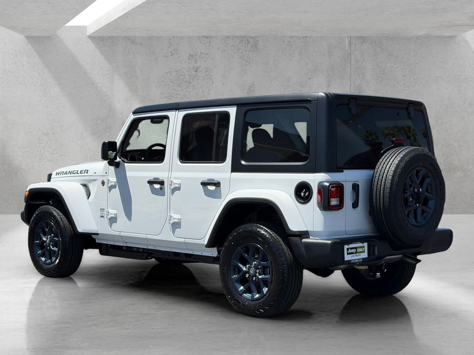 Thumbnail: 2026 Jeep Wrangler - 3