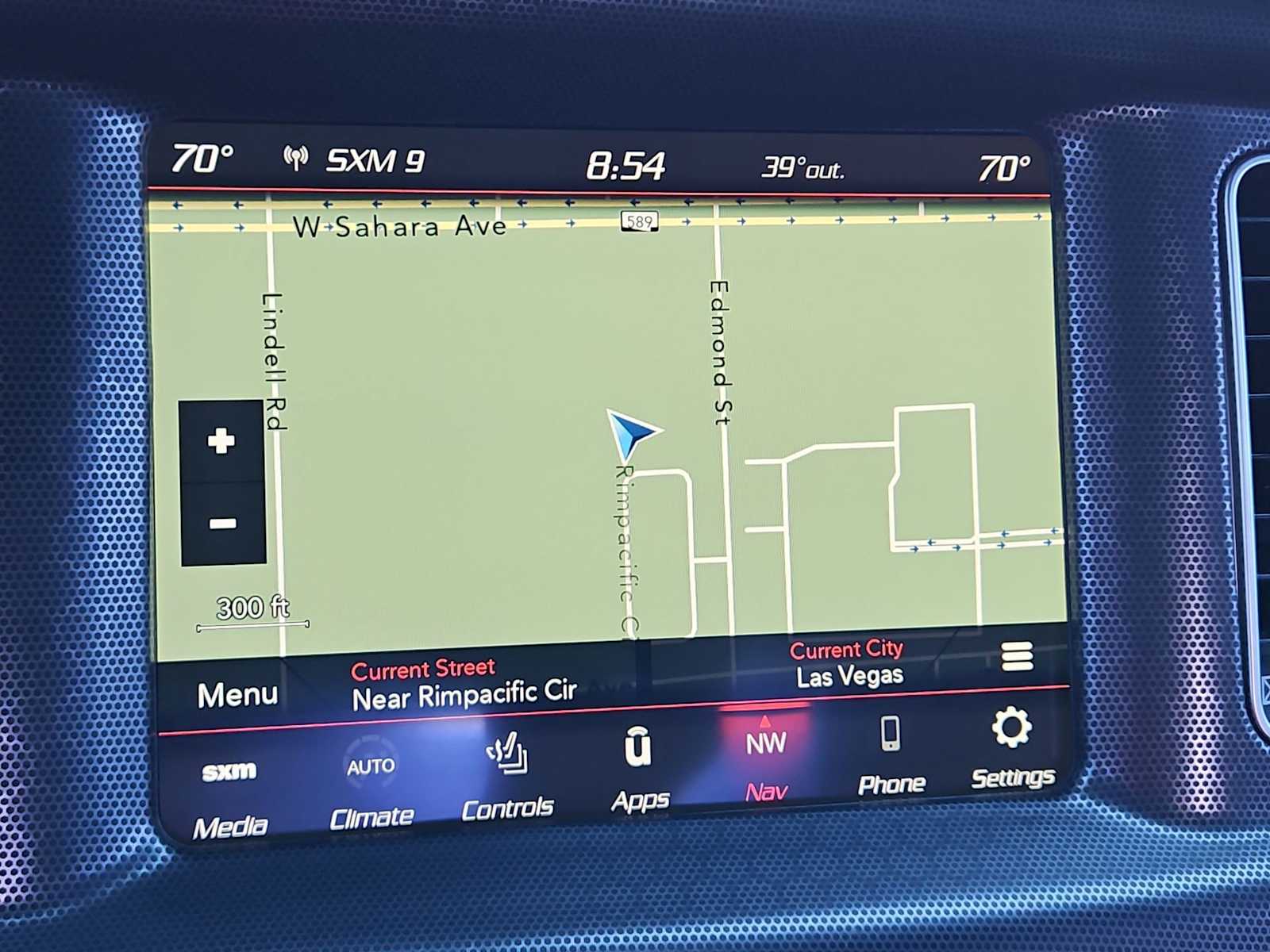 Thumbnail: 2017 Dodge Charger - 28