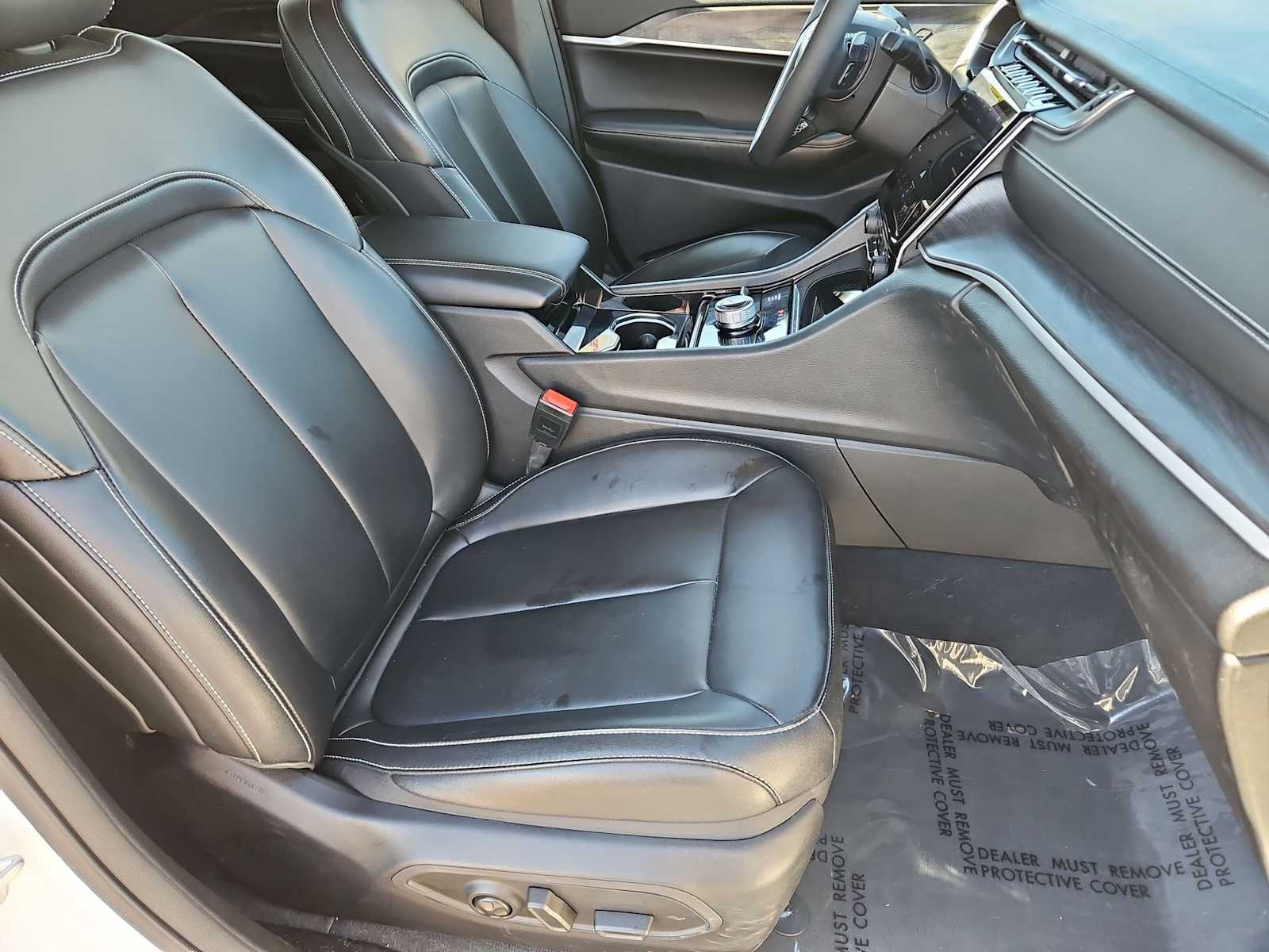 Thumbnail: 2023 Jeep Grand Cherokee - 22