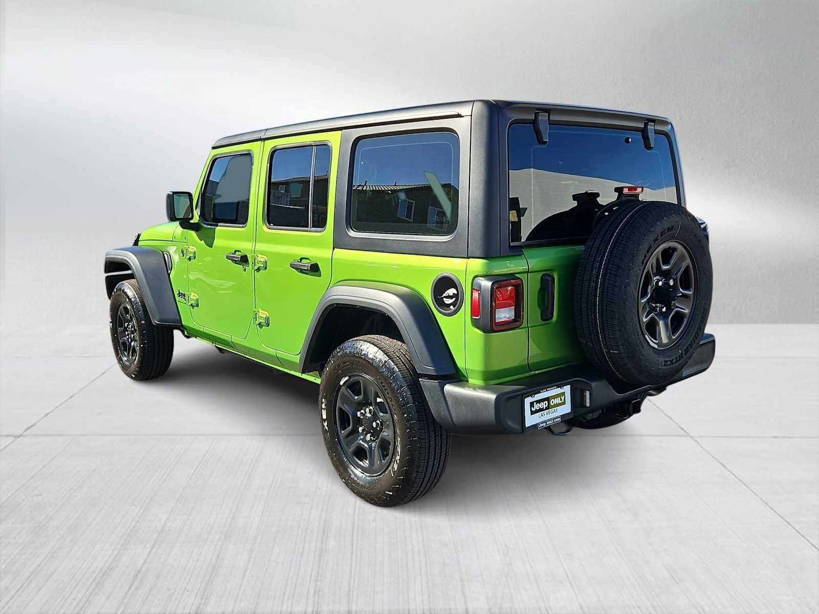 Thumbnail: 2026 Jeep Wrangler - 6