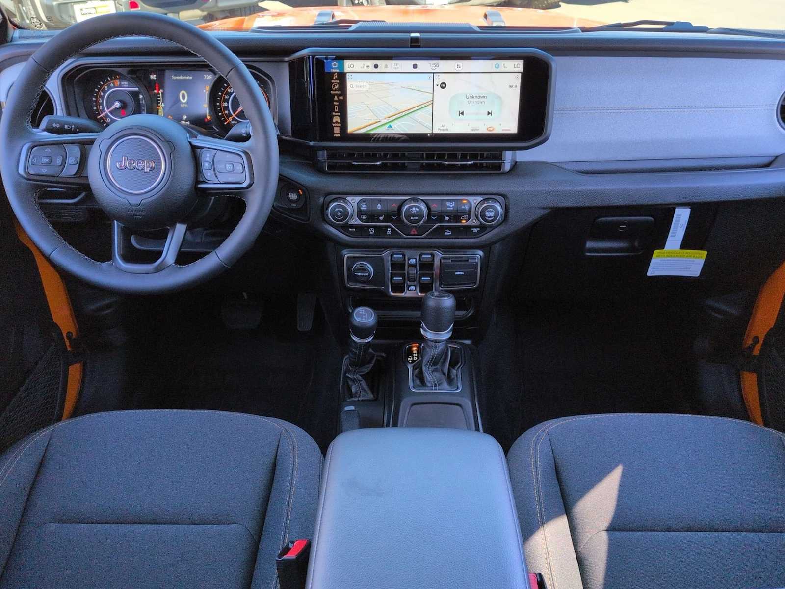 Thumbnail: 2025 Jeep Gladiator - 16