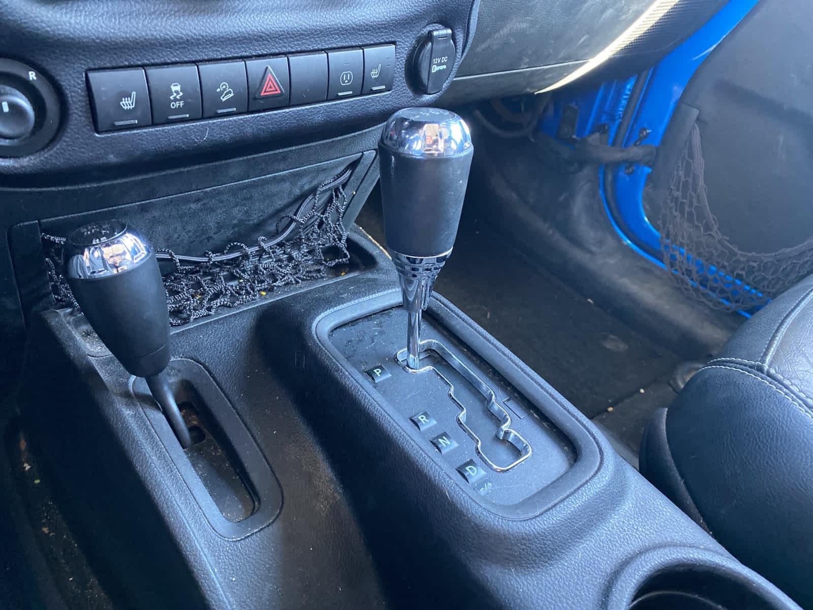 Thumbnail: 2015 Jeep Wrangler - 12