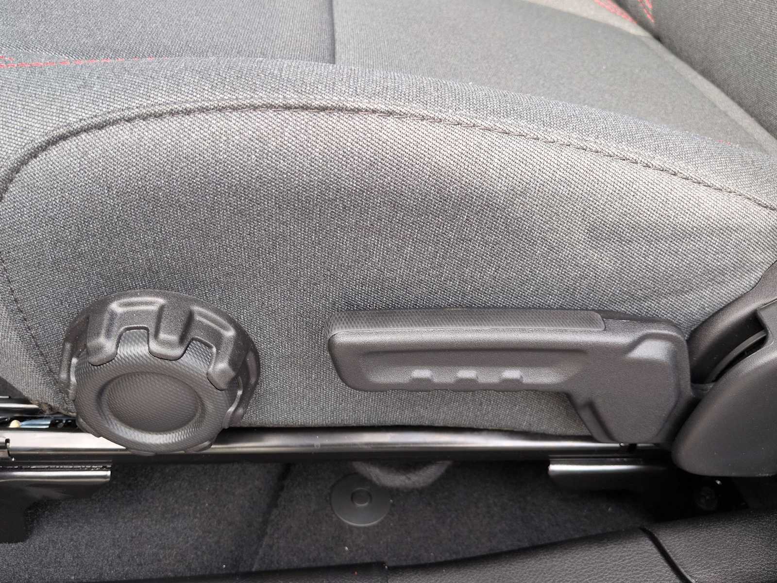 Thumbnail: 2026 Jeep Wrangler - 18