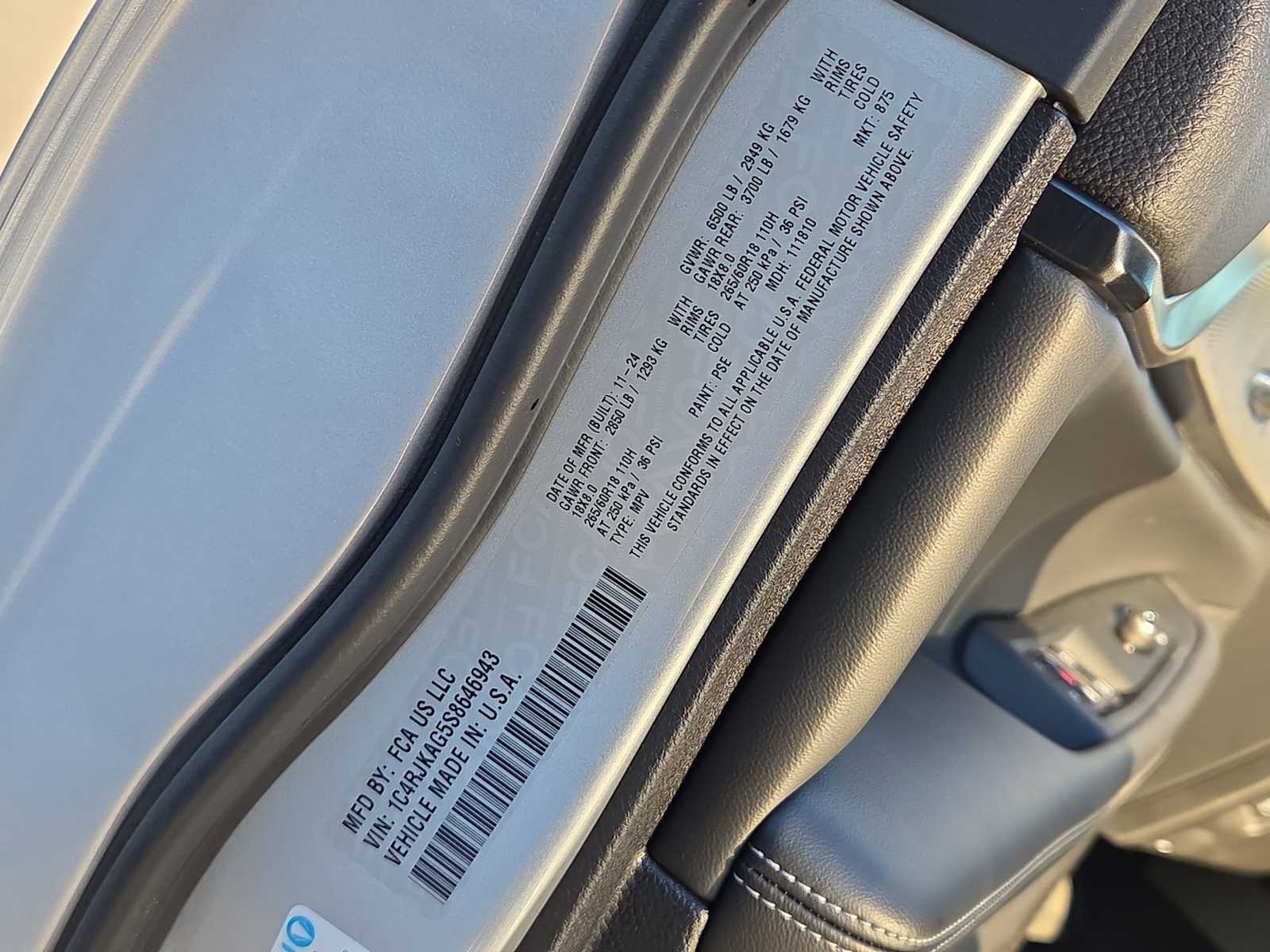 Thumbnail: 2025 Jeep Grand Cherokee L - 34