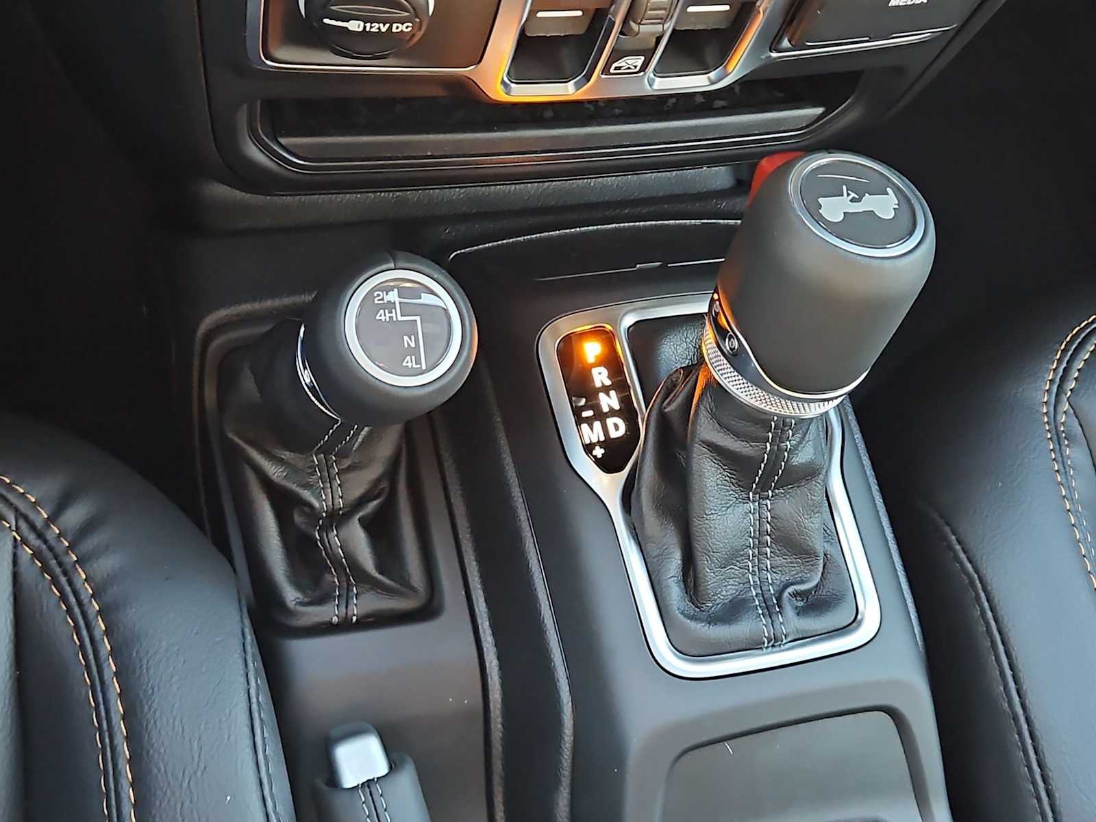 Thumbnail: 2026 Jeep Wrangler - 32