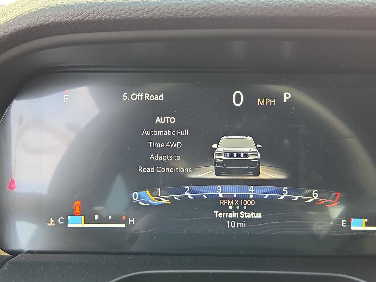 Thumbnail: 2025 Jeep Grand Cherokee L - 34