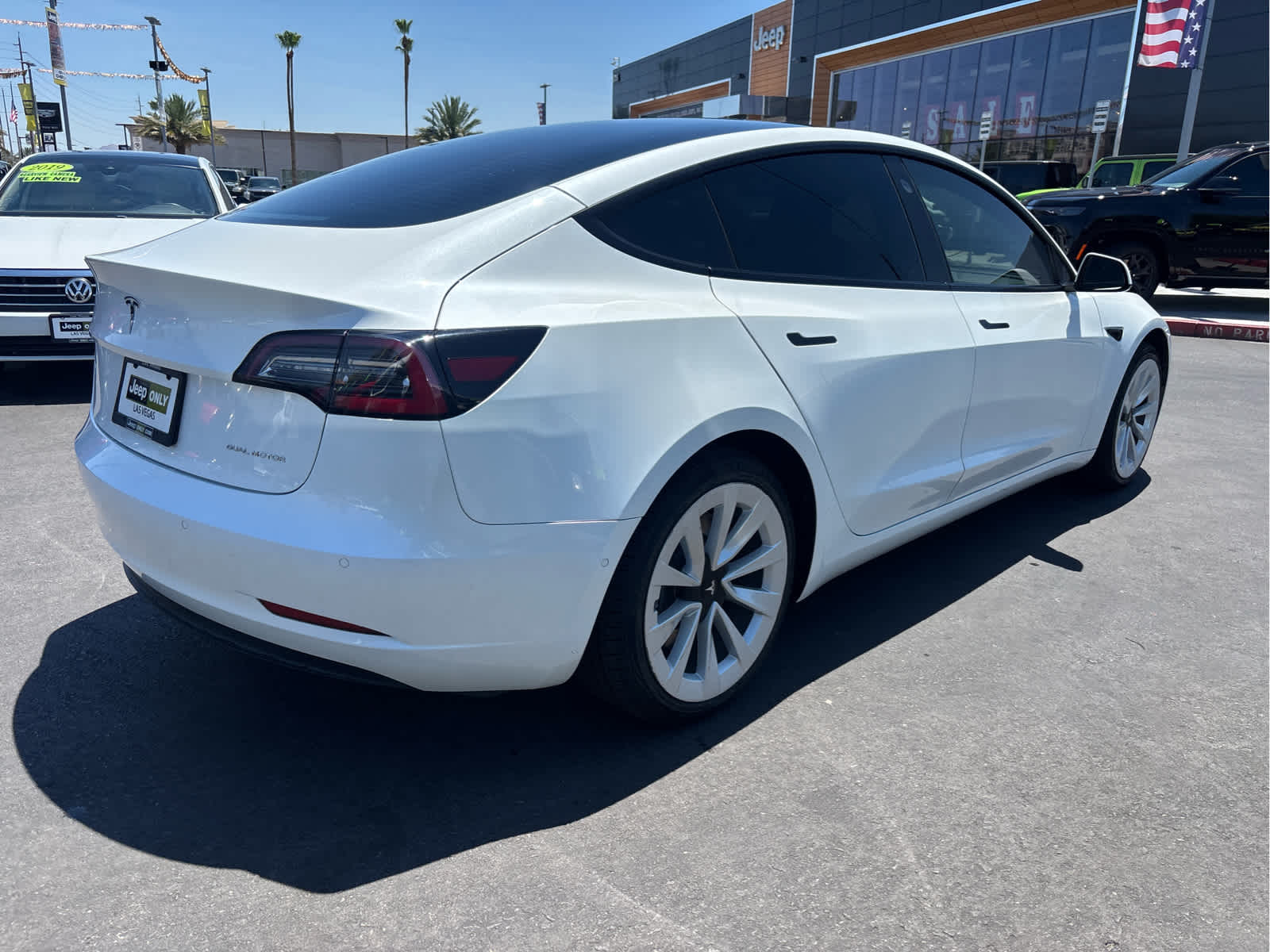 Thumbnail: 2022 Tesla Model 3 - 5