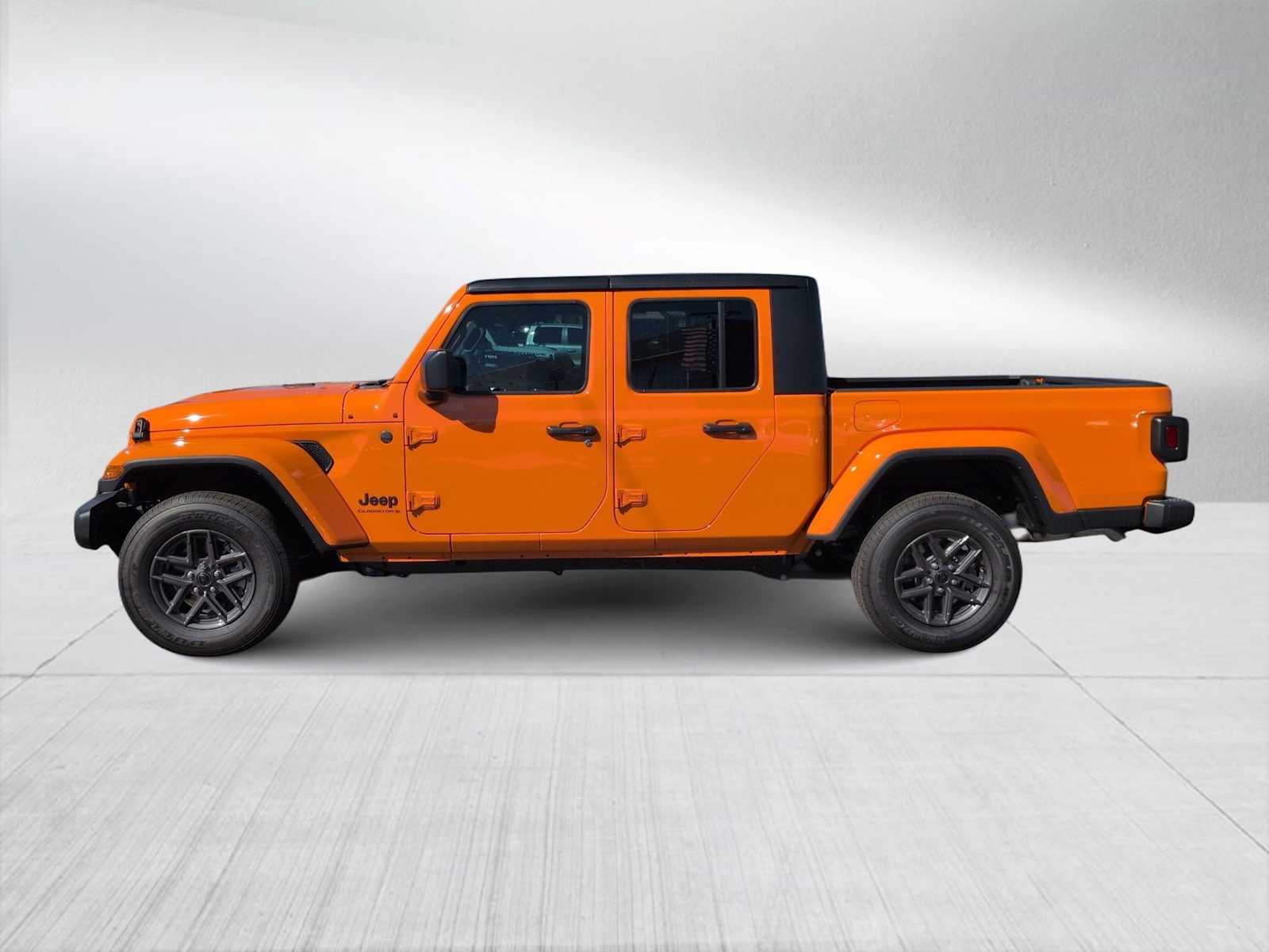Thumbnail: 2025 Jeep Gladiator - 5