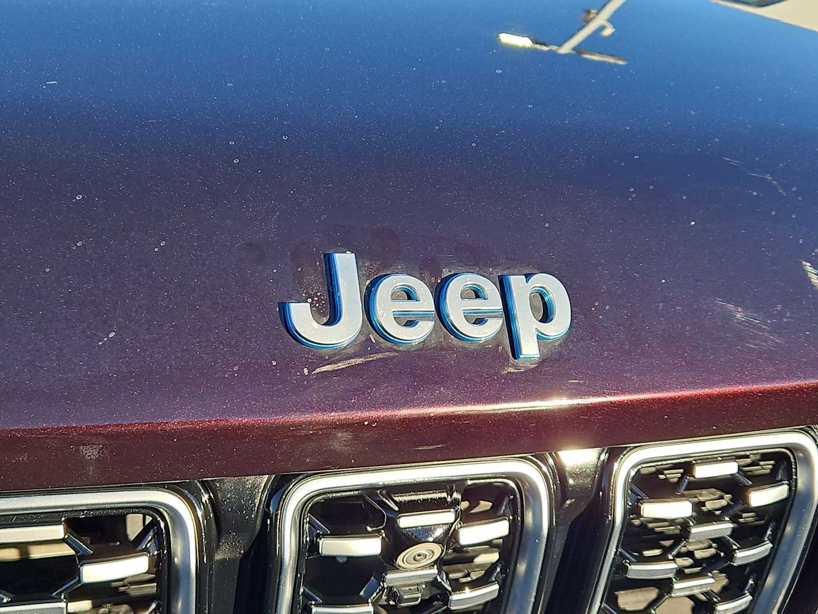 Thumbnail: 2022 Jeep Grand Cherokee - 12