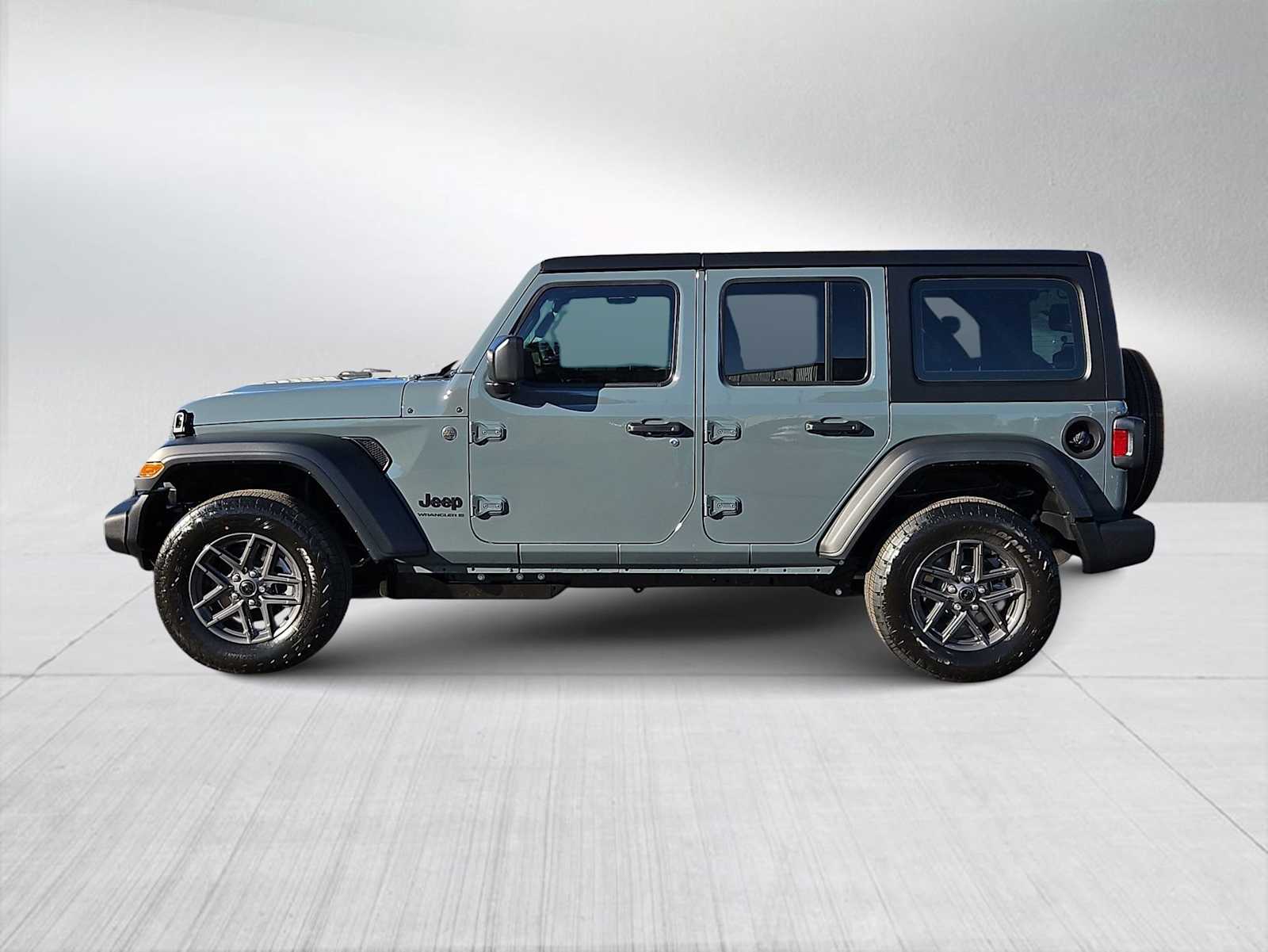 Thumbnail: 2026 Jeep Wrangler - 5